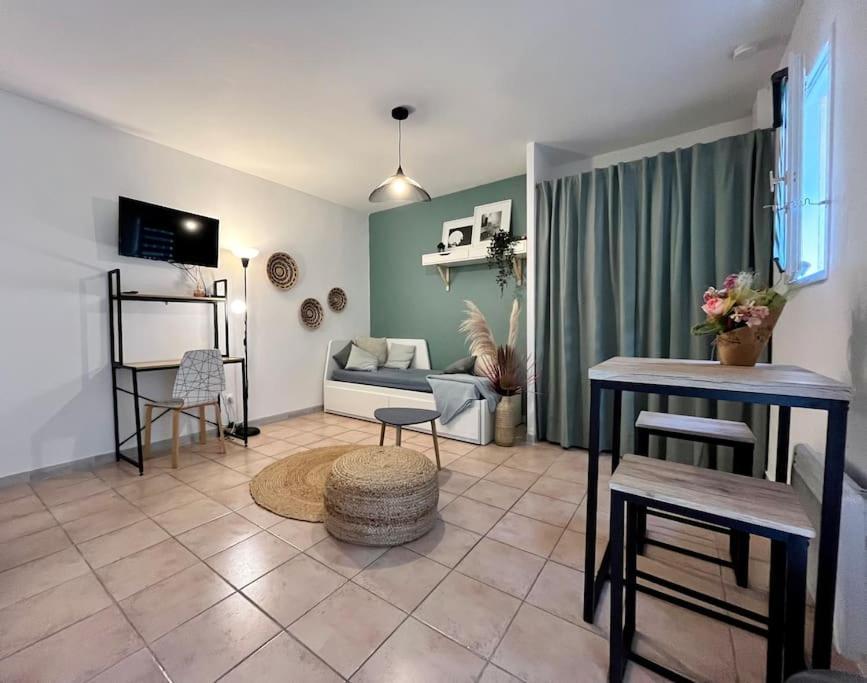 Aix-En-Provence, Cosy Studio Proche Toutes Commodites, Linges Fournis Экстерьер фото